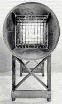 Wind tunnel end view.jpg (85047 bytes)